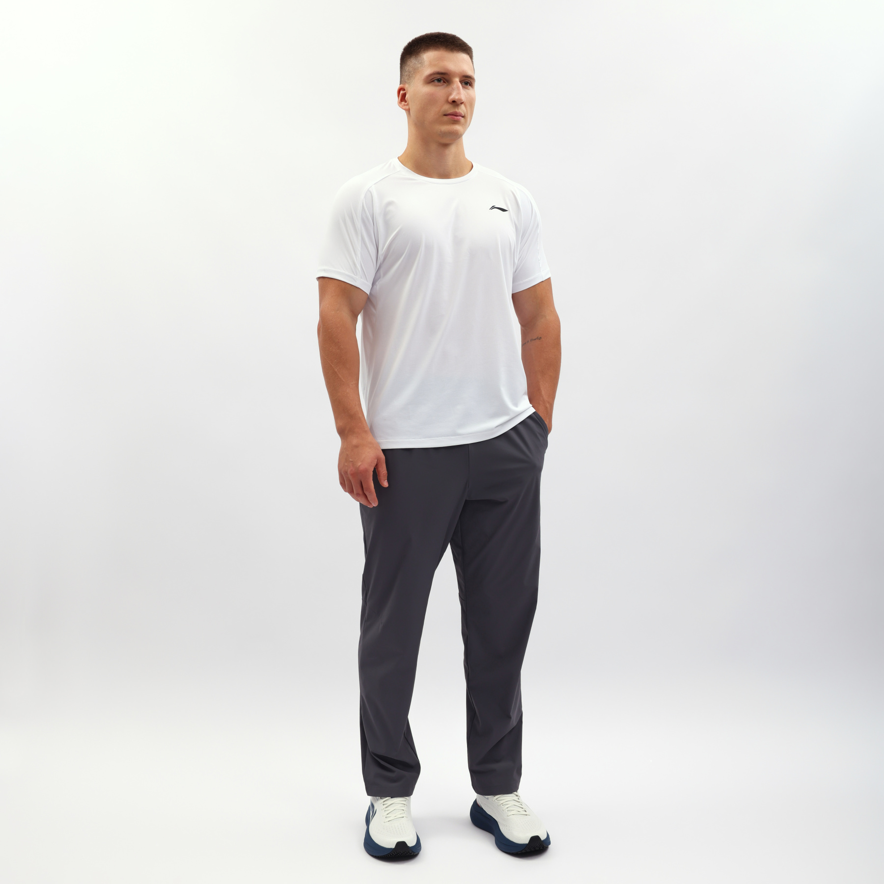 AYKW301-5 Брюки спортивные Essentials серый